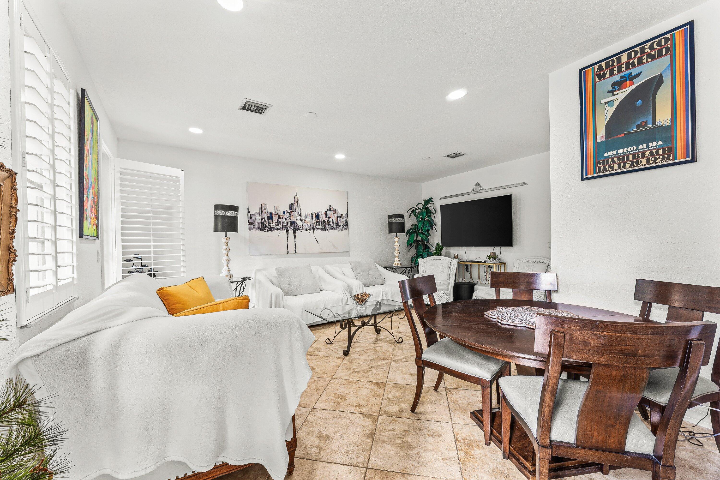 179 Edenberry Avenue Jupiter, FL 33458 - Photo 5 of 21 Furnished Living Room