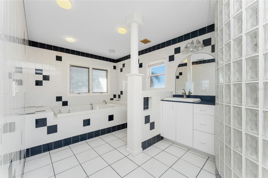 341 Severin Road Southeast Port Charlotte, FL 33952 - Photo 68 of 90