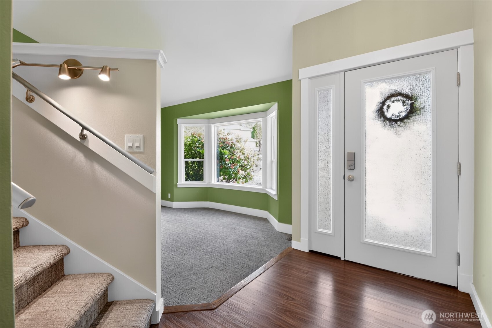 1016 49th Place Southwest Everett, WA 98203 - Photo 3 of 35