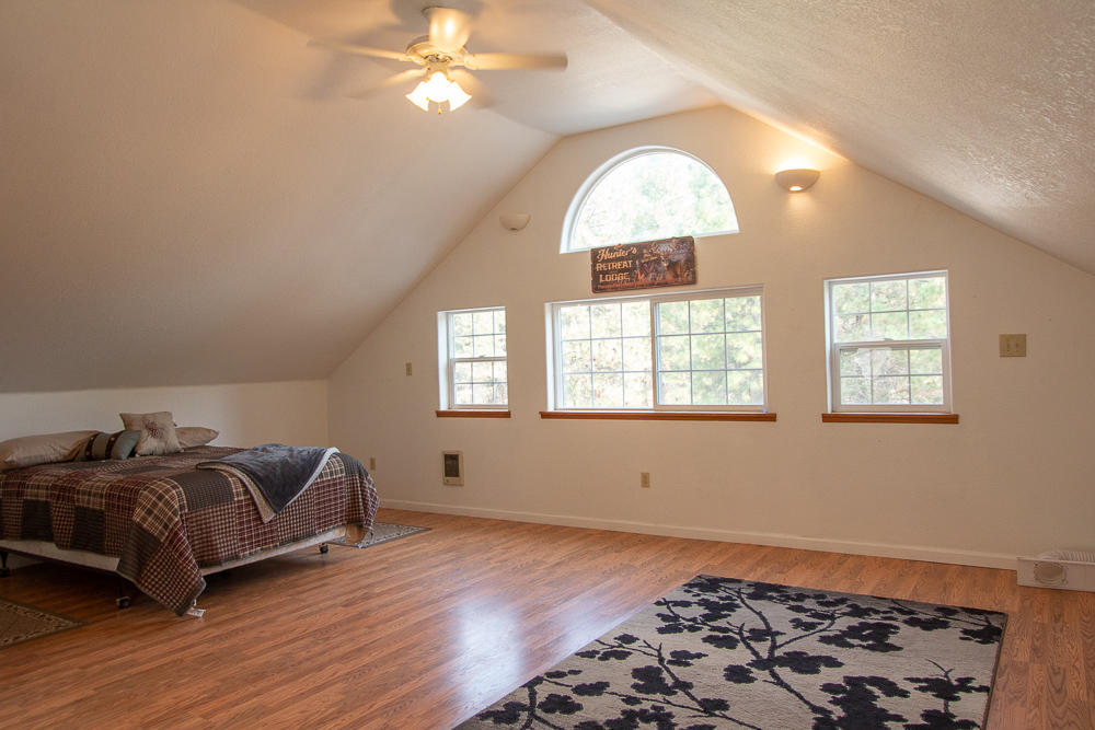9254 Old Fort Road Klamath Falls, OR 97601 - Photo 43 of 62 73