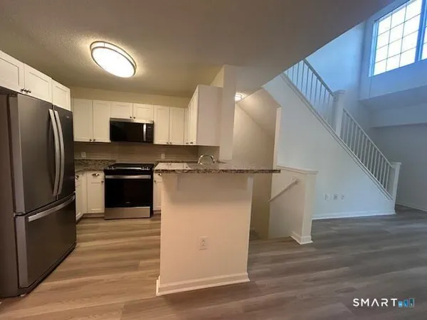 $5,120 | 23 River Road, Unit 4208, Weston, CT 06883