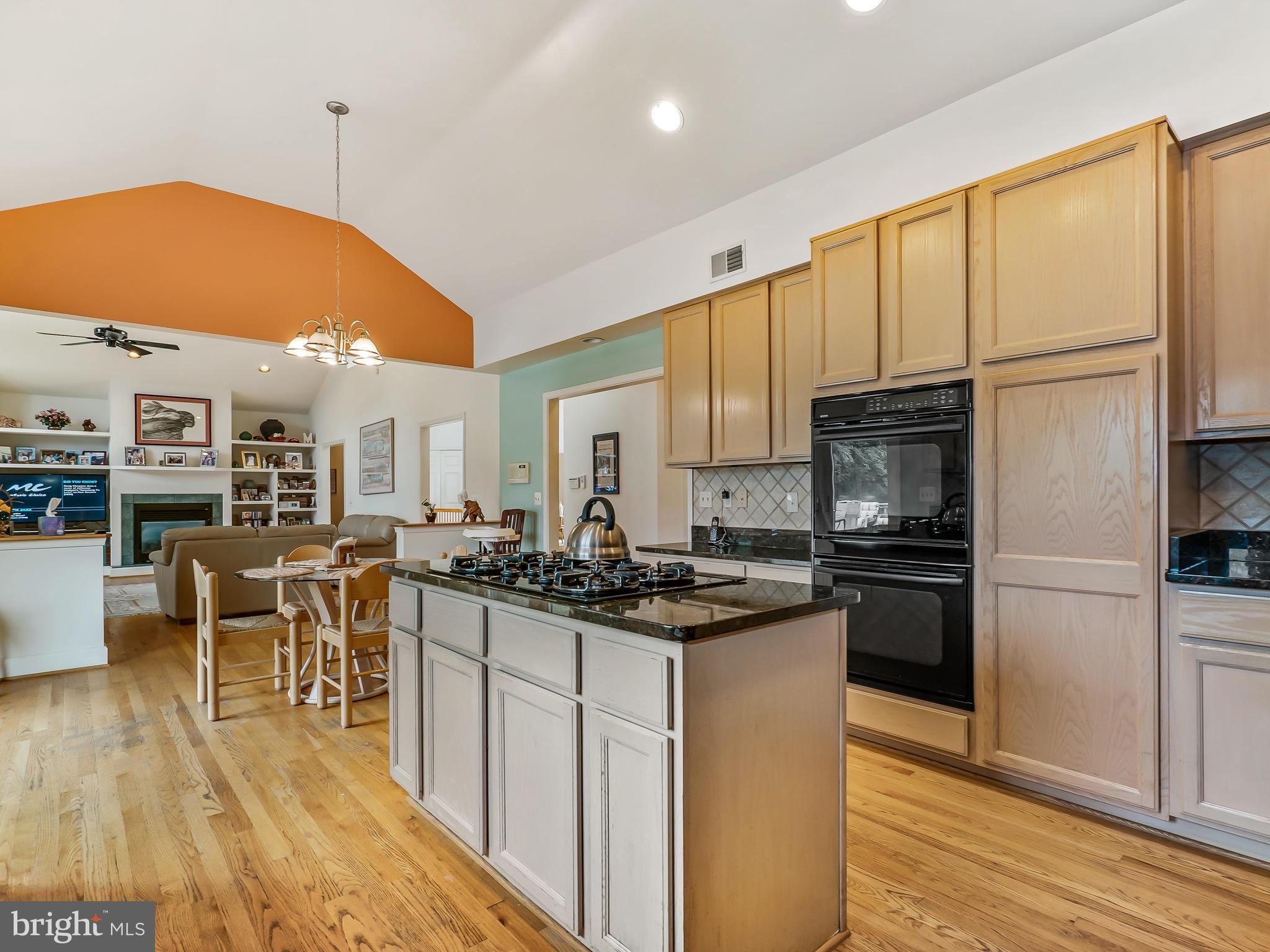 175 Norwood Road Silver Spring, MD 20905 - Photo 10 of 30 a kitchen with stainless steel appliances granite countertop a stove a sink dishwasher and a refrigerator