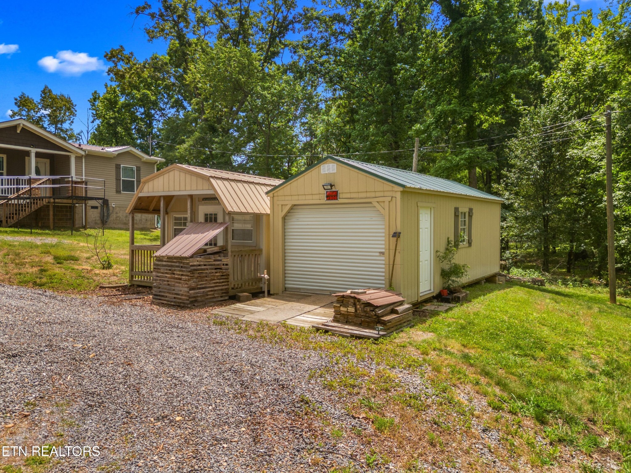 860 Harrison Ferry Road Baneberry, TN 37890 - Photo 14 of 60 Gallery Image 14