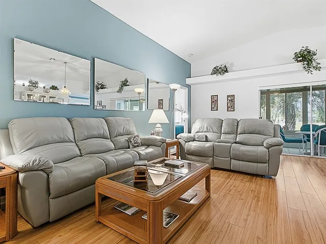 $264,247 | 32747 Timberwood Drive, Leesburg, FL 34748