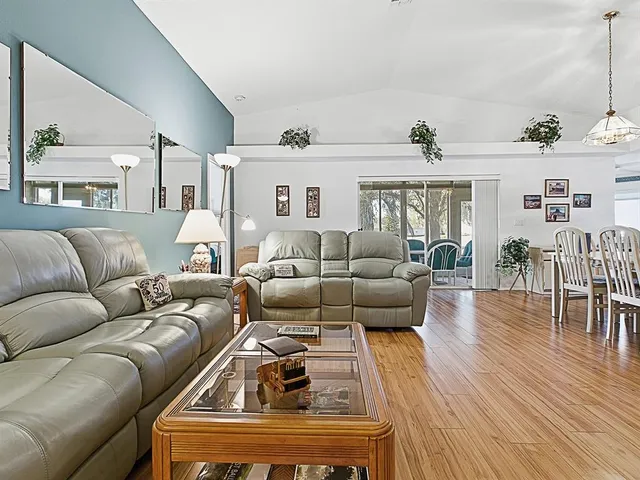 $264,247 | 32747 Timberwood Drive, Leesburg, FL 34748