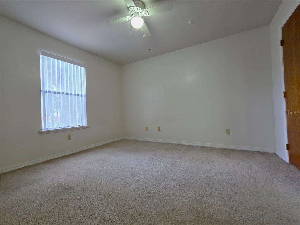 2360 Southwest Archer Road, Unit 912 Gainesville, FL 32608 - Photo 12 of 17