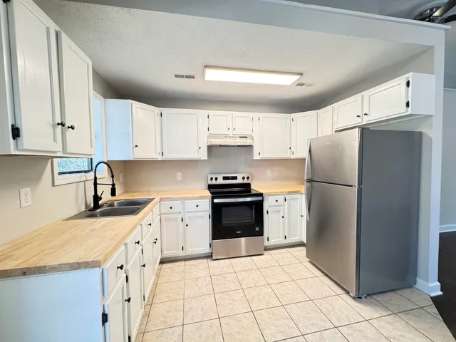 $149,999 | 70 Chrissy Lane, Walterboro, SC 29488