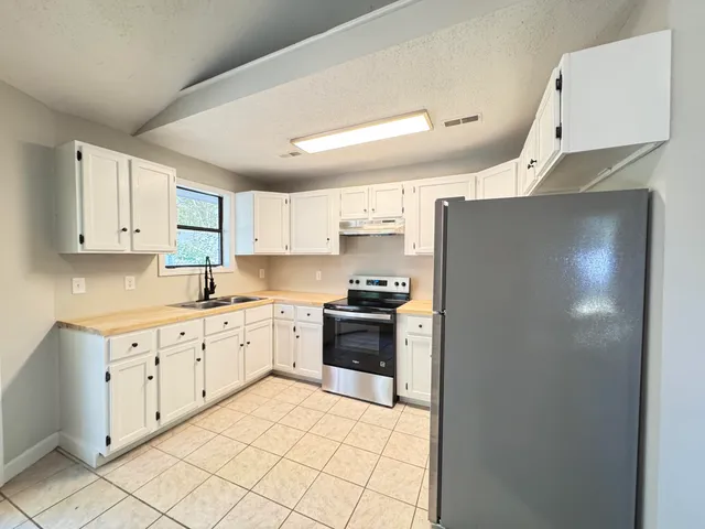 $149,999 | 70 Chrissy Lane, Walterboro, SC 29488