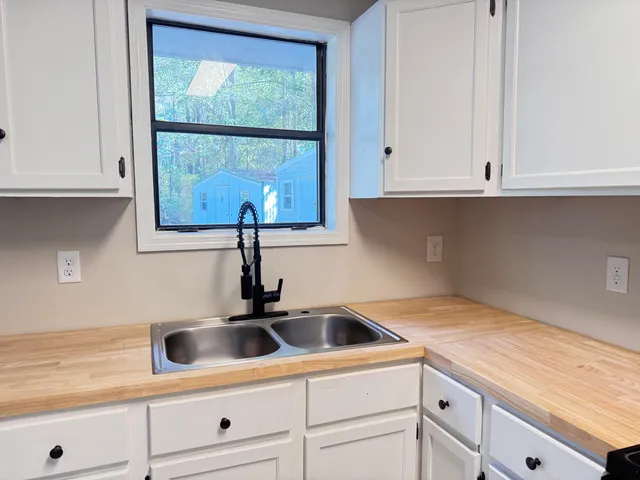 $149,999 | 70 Chrissy Lane, Walterboro, SC 29488