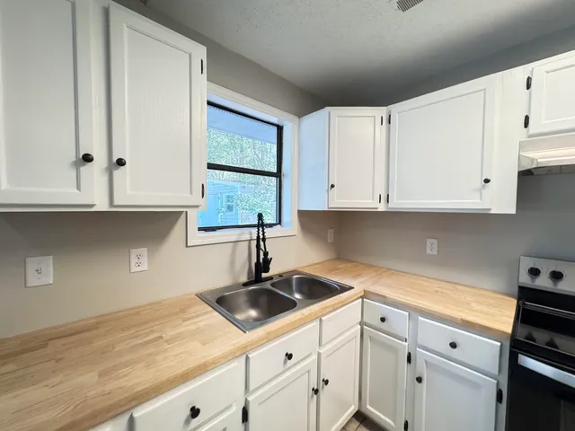 $149,999 | 70 Chrissy Lane, Walterboro, SC 29488