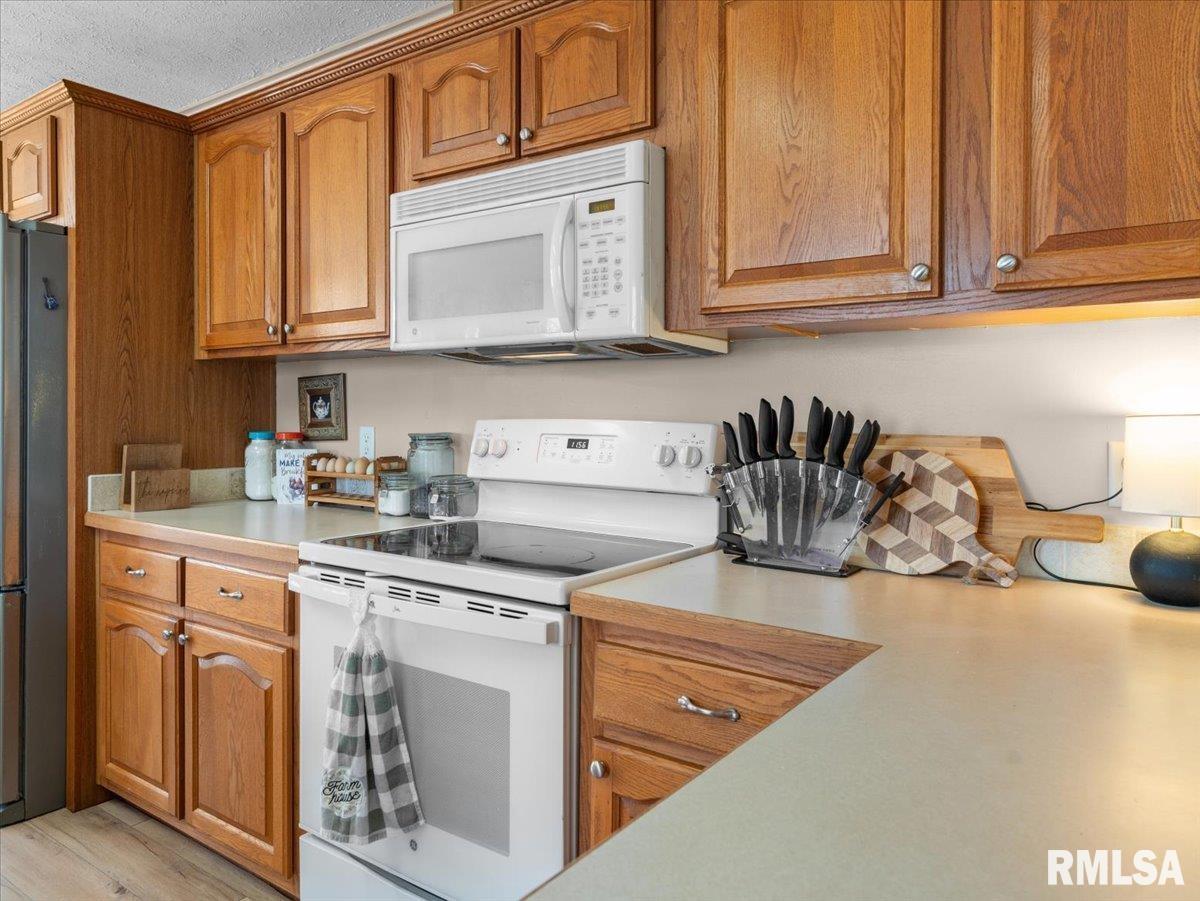 15290 Pittsburg Road Marion, IL 62959 - Photo 5 of 41