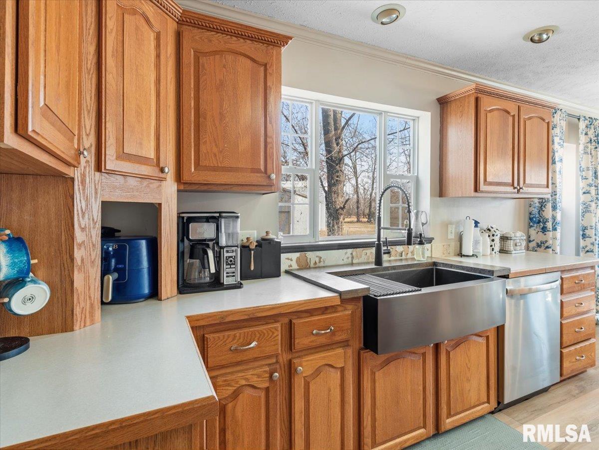 15290 Pittsburg Road Marion, IL 62959 - Photo 8 of 41