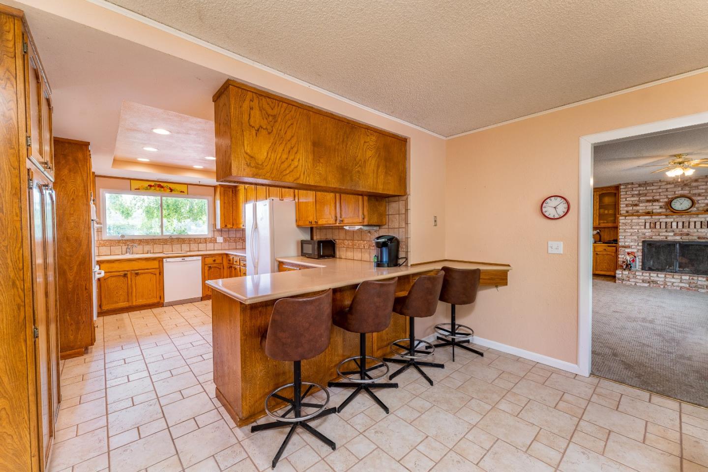 7480 Tustin Road Salinas, CA 93907 - Photo 24 of 59 Gallery Image 24