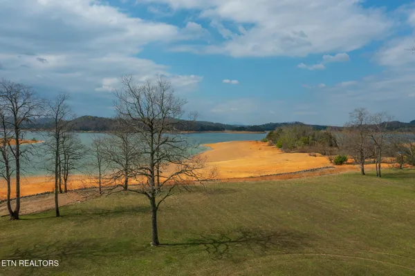 $1,199,000 | 1379 Paradise Lane, Dandridge, TN 37725