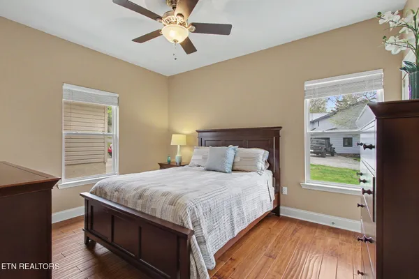 $1,199,000 | 1379 Paradise Lane, Dandridge, TN 37725