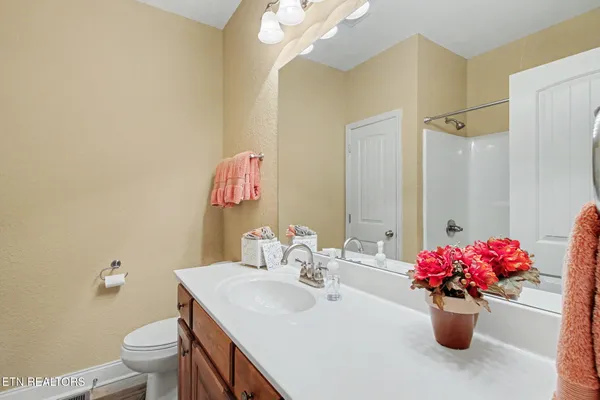 $1,199,000 | 1379 Paradise Lane, Dandridge, TN 37725