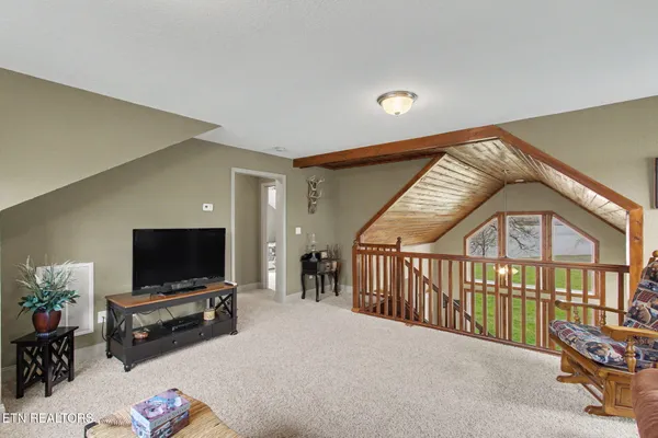 $1,199,000 | 1379 Paradise Lane, Dandridge, TN 37725