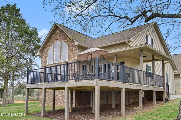 $1,199,000 | 1379 Paradise Lane, Dandridge, TN 37725