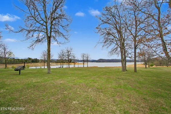 $1,199,000 | 1379 Paradise Lane, Dandridge, TN 37725