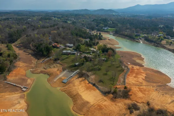 $1,199,000 | 1379 Paradise Lane, Dandridge, TN 37725