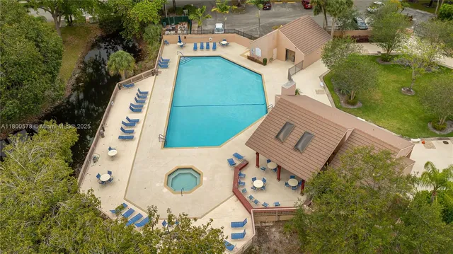 $485,000 | 9360 Chelsea Drive South, Plantation, FL 33324