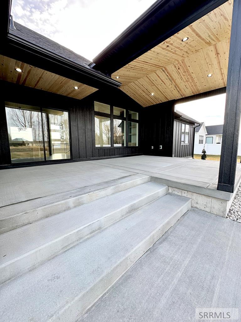 4105 East 218 North Rigby, ID 83442 - Photo 77 of 86