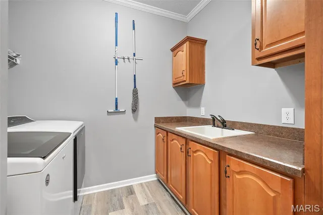 $499,000 | 7033 Hardship Lane, Dittmer, MO 63023