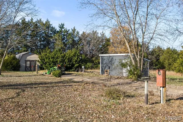 $499,000 | 7033 Hardship Lane, Dittmer, MO 63023