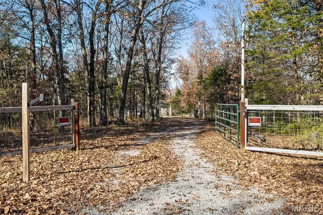 $499,000 | 7033 Hardship Lane, Dittmer, MO 63023