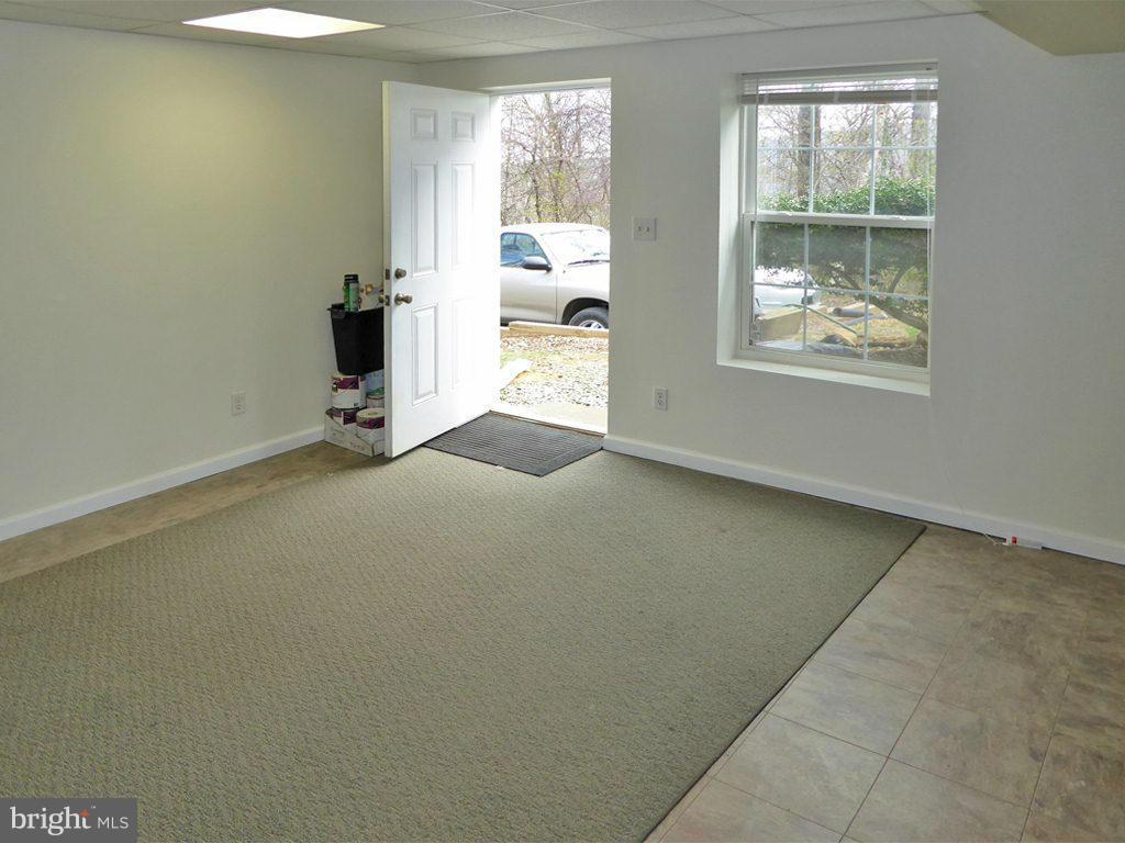 1428 Highridge Road Front Royal, VA 22630 - Photo 26 of 30 Family Room