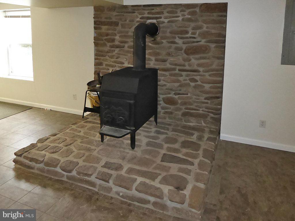 1428 Highridge Road Front Royal, VA 22630 - Photo 28 of 30 Family Room