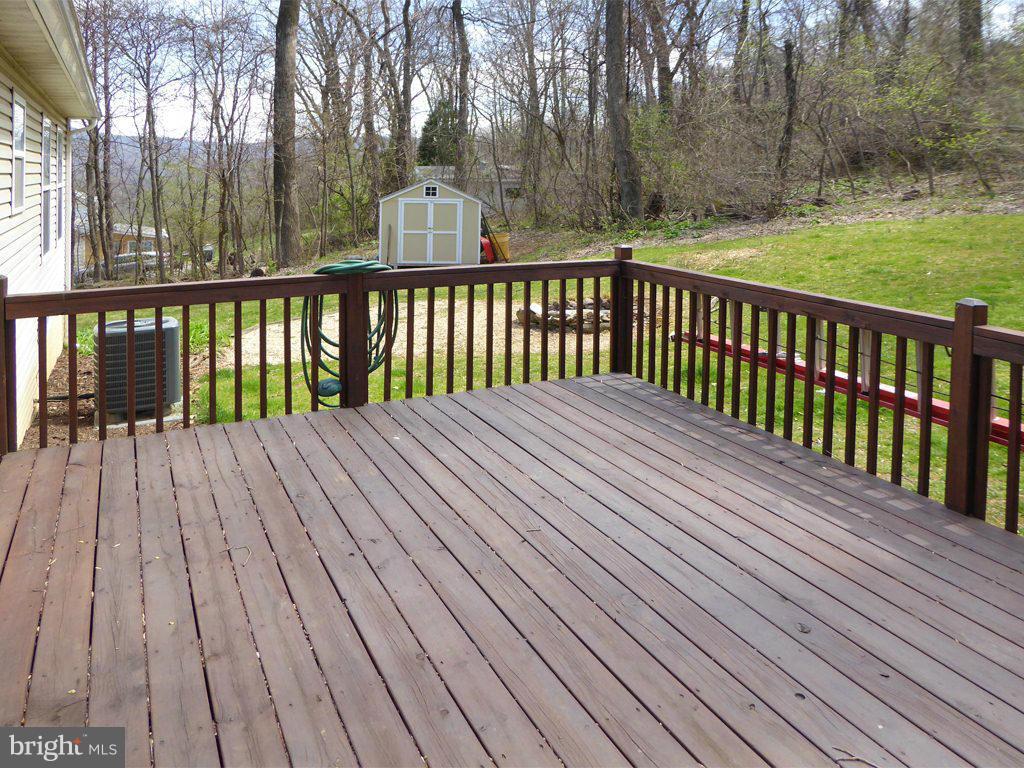 1428 Highridge Road Front Royal, VA 22630 - Photo 6 of 30 Exterior (Rear)