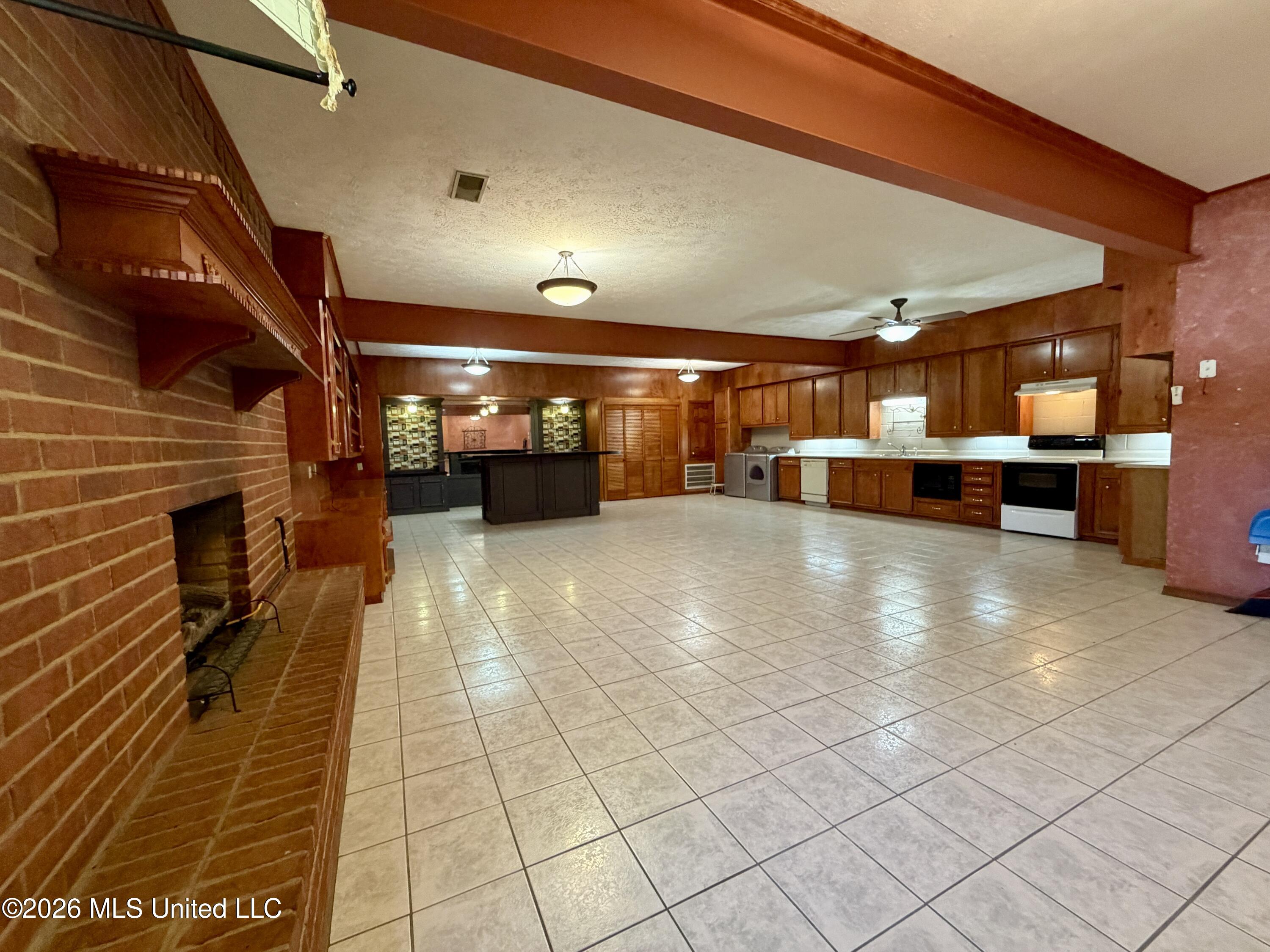 3253 Highway 488 Carthage, MS 39051 - Photo 101 of 109 IMG_2099