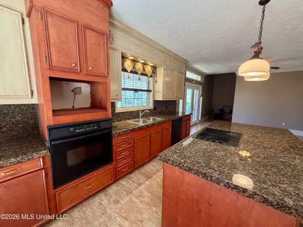 $530,000 | 3253 Highway 488, Carthage, MS 39051