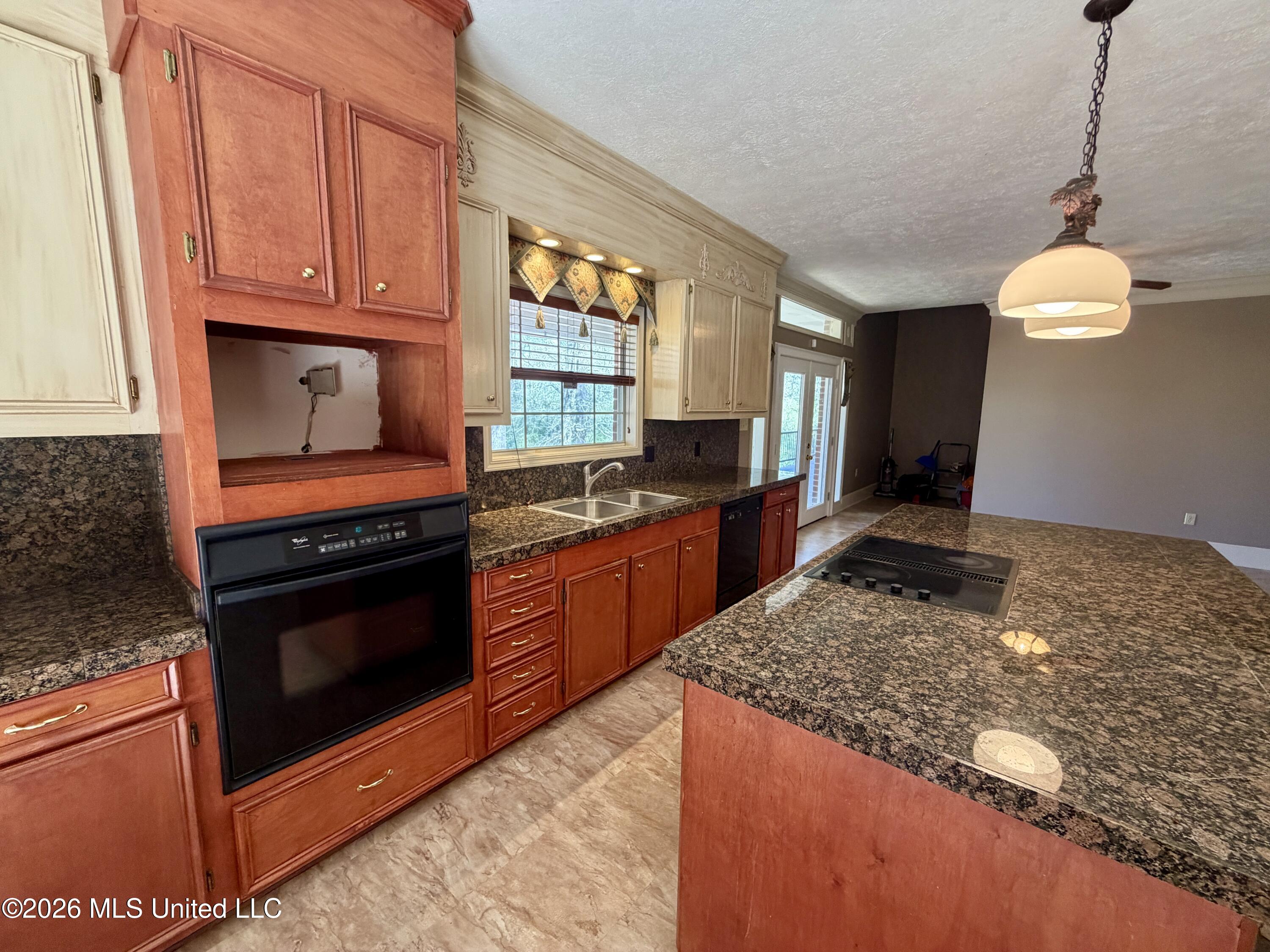 3253 Highway 488 Carthage, MS 39051 - Photo 49 of 109 IMG_2044