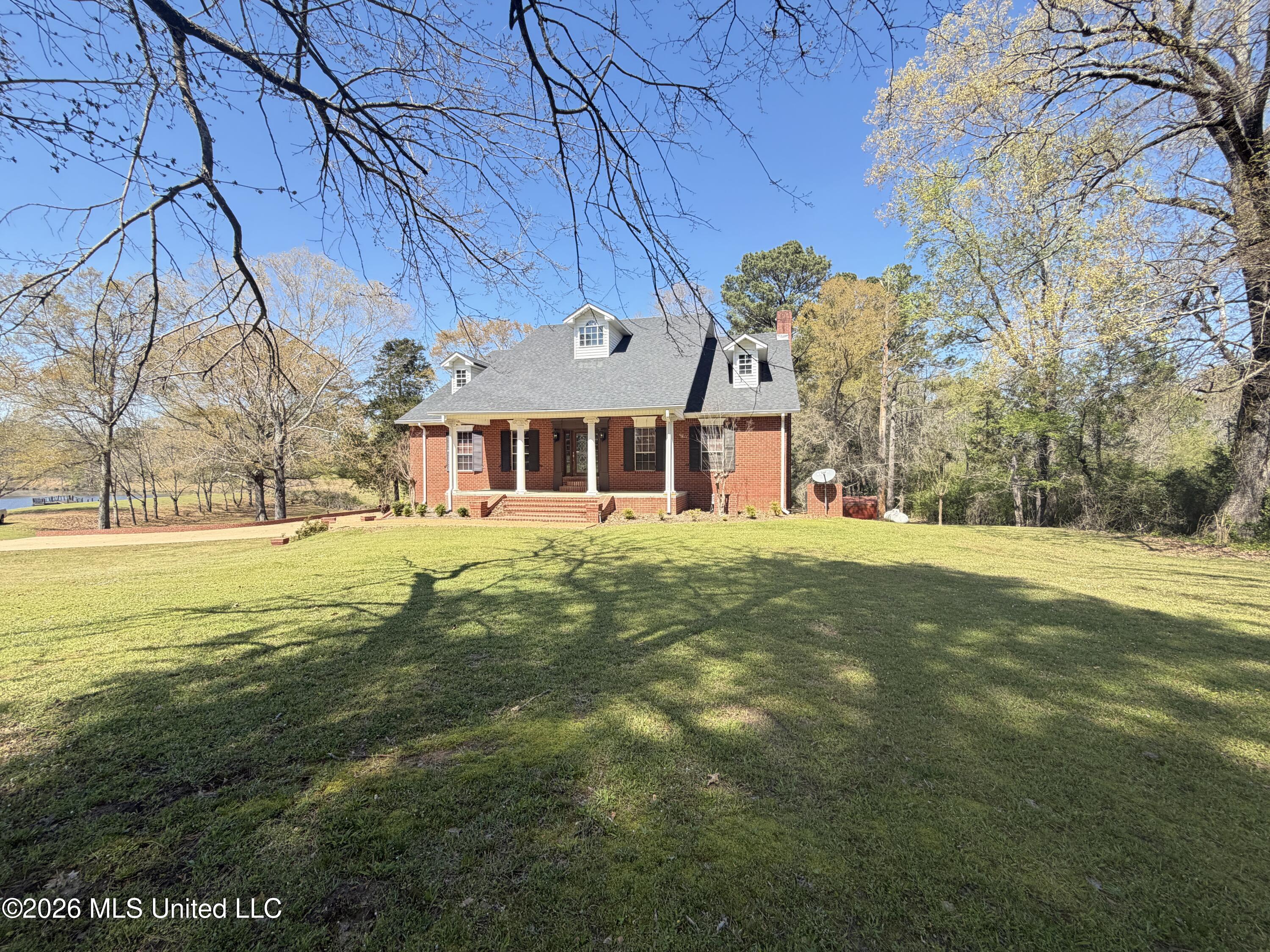 3253 Highway 488 Carthage, MS 39051 - Photo 6 of 109 IMG_2006