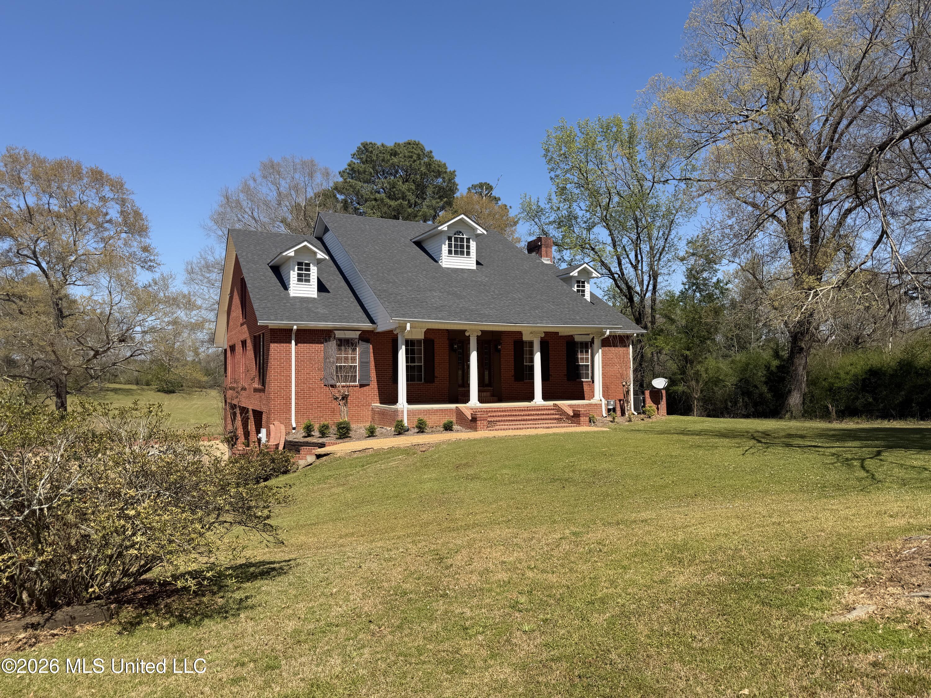 3253 Highway 488 Carthage, MS 39051 - Photo 10 of 109 IMG_2012