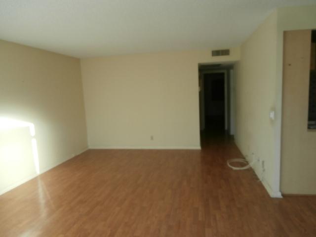 2015 Cornwall East, Unit 2015 Boca Raton, FL 33434 - Photo 3 of 13 0 (17)MR