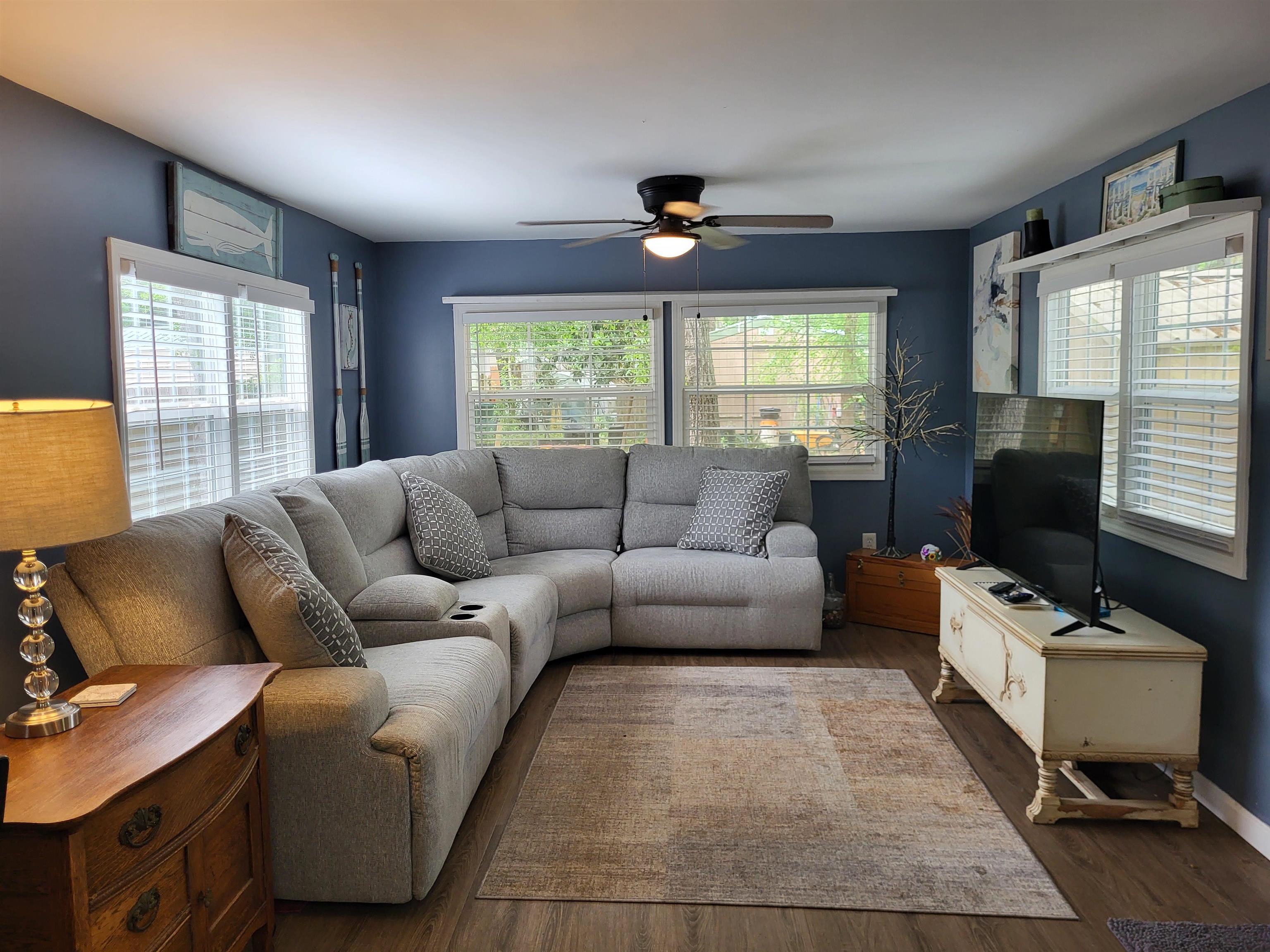428 East Surfwind Drive Murrells Inlet, SC 29576 - Photo 4 of 19