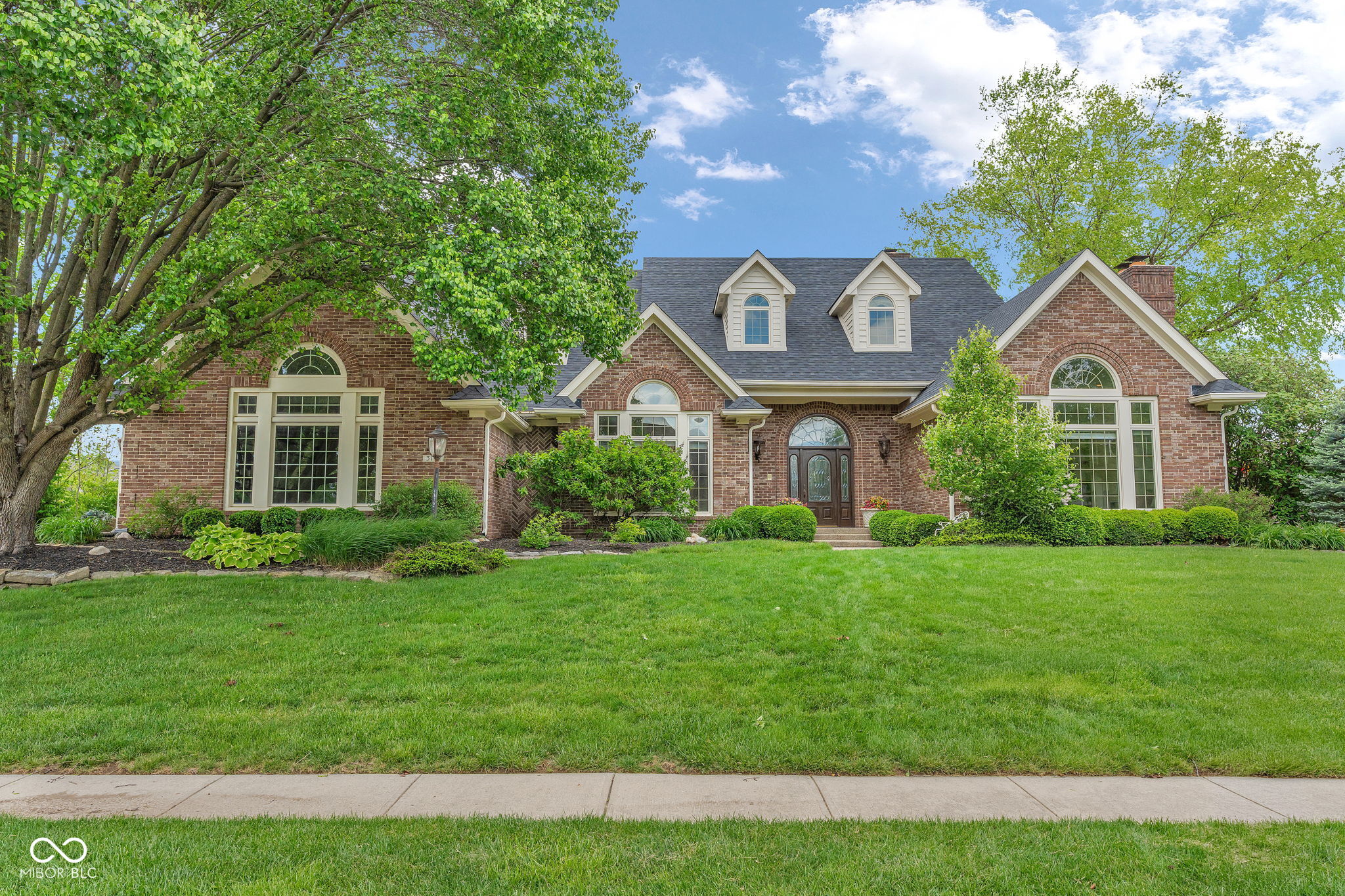 3172 Smokey Ridge Lane Carmel, IN 46033 - Photo 3 of 123