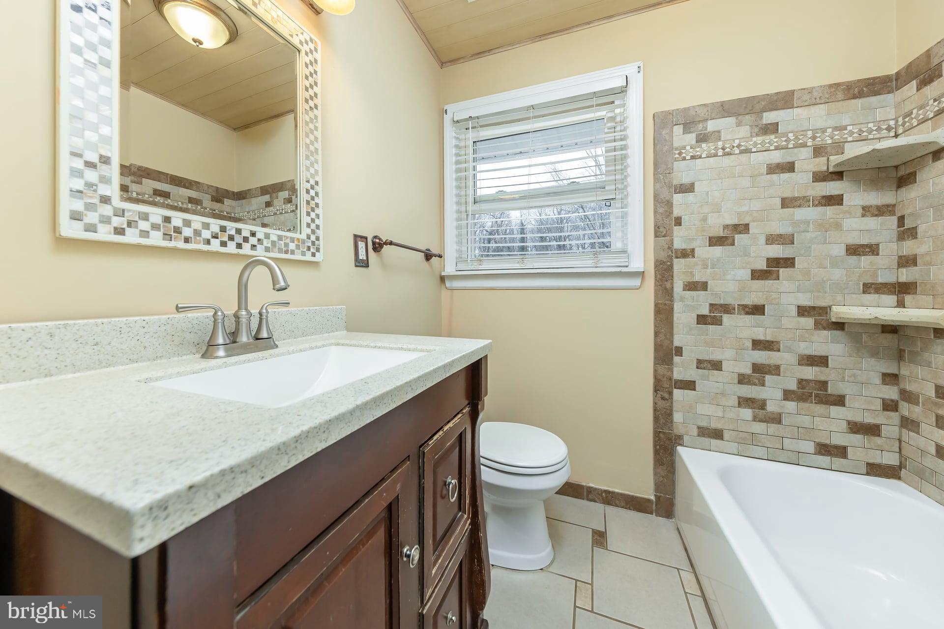 161 Riggins Boulevard Deptford, NJ 08096 - Photo 10 of 14 Gallery Image 10