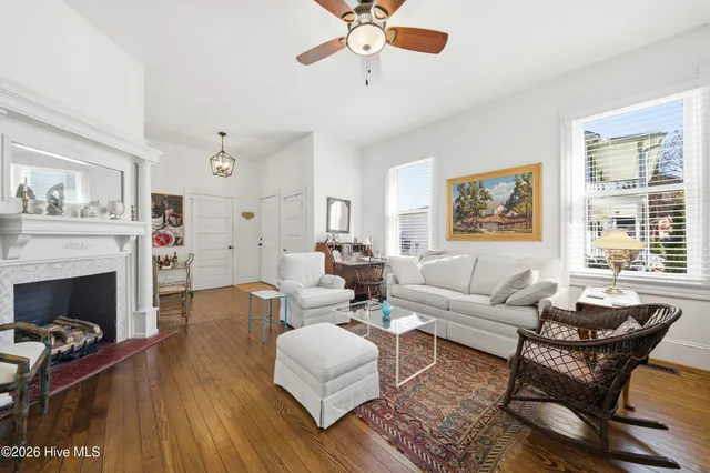 $472,500 | 303 East King Street, Edenton, NC 27932