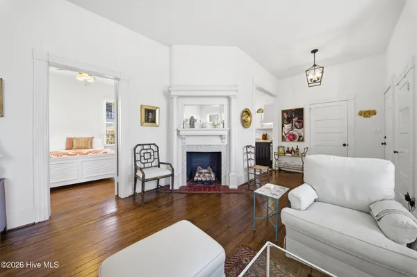 $460,000 | 303 East King Street, Edenton, NC 27932