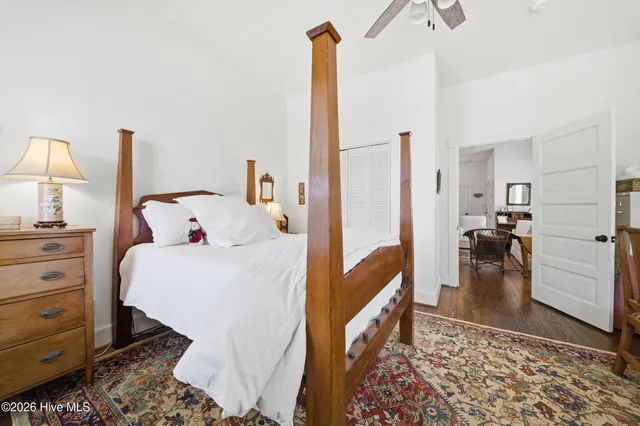 $472,500 | 303 East King Street, Edenton, NC 27932