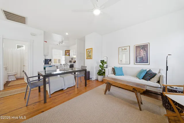 $472,500 | 303 East King Street, Edenton, NC 27932