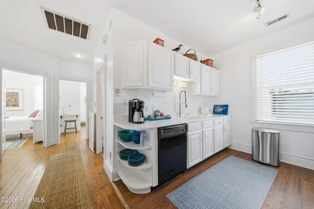 $472,500 | 303 East King Street, Edenton, NC 27932