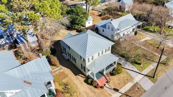 $460,000 | 303 East King Street, Edenton, NC 27932