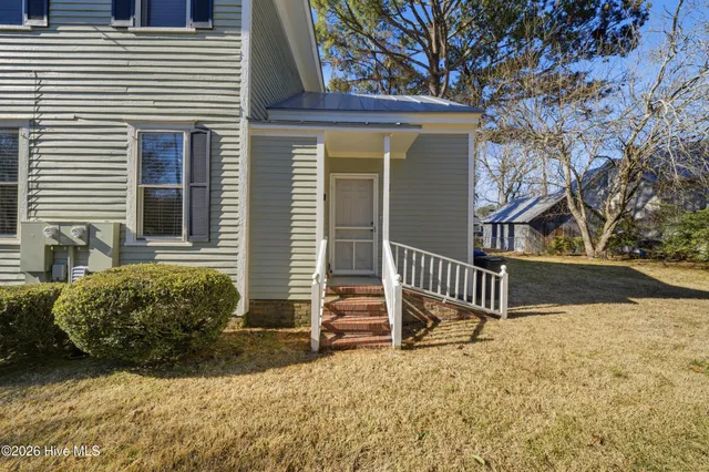 $472,500 | 303 East King Street, Edenton, NC 27932