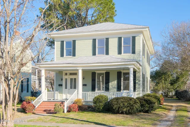 $472,500 | 303 East King Street, Edenton, NC 27932