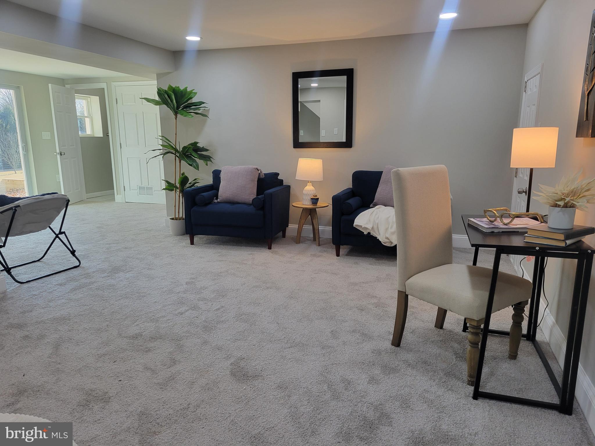 5303 Emory Road Upperco, MD 21155 - Photo 12 of 33 a living room with furniture and a potted plant